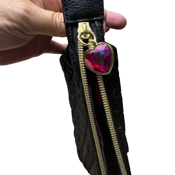 BETSEY JOHNSON Quilted Cosmetic Case in Classic Black w/ Pink Roses Lining - Picture 6 of 6